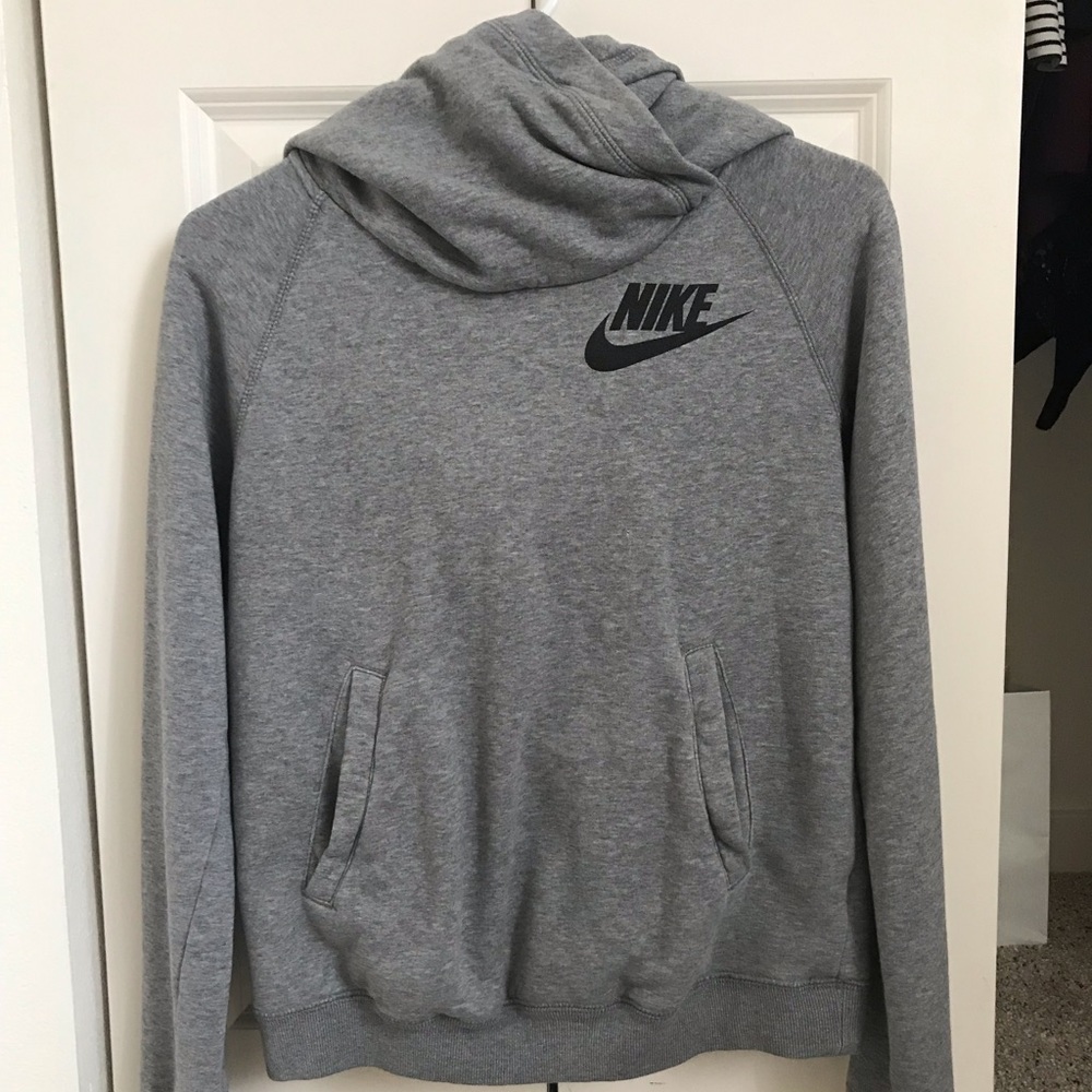 Nike Rally Funnel Hoodie